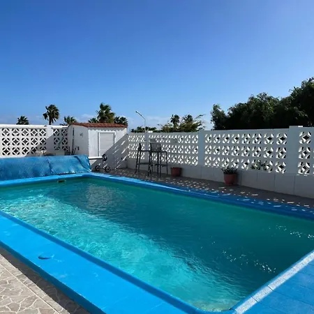 빌라 Casa Tom - Spacious Holiday With Heated Pool *